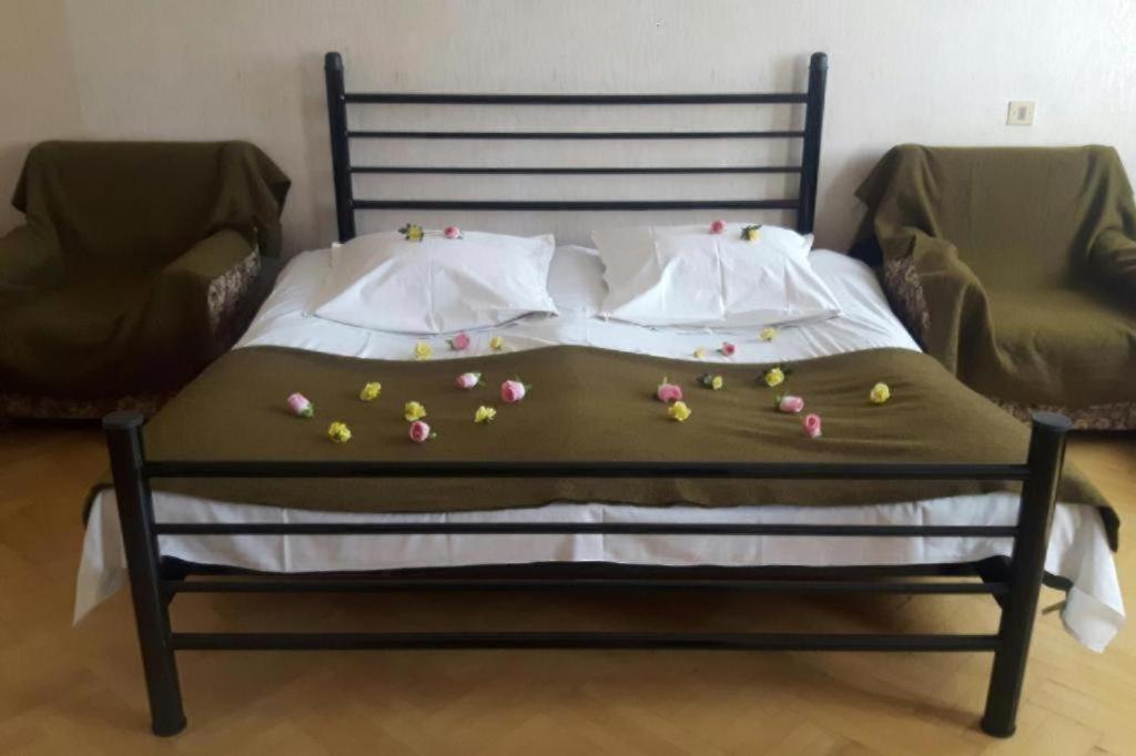 Guli Hotel Gori Exterior photo