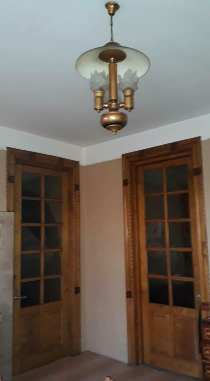 Guli Hotel Gori Exterior photo