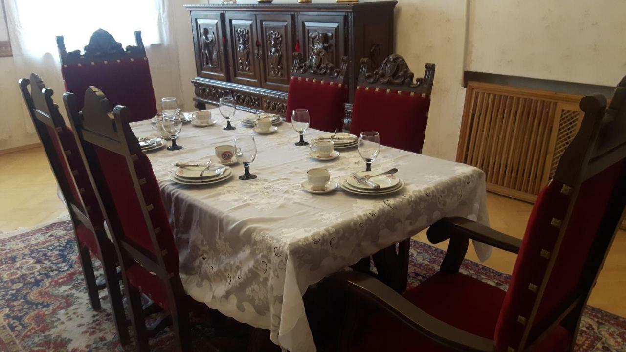 Guli Hotel Gori Exterior photo